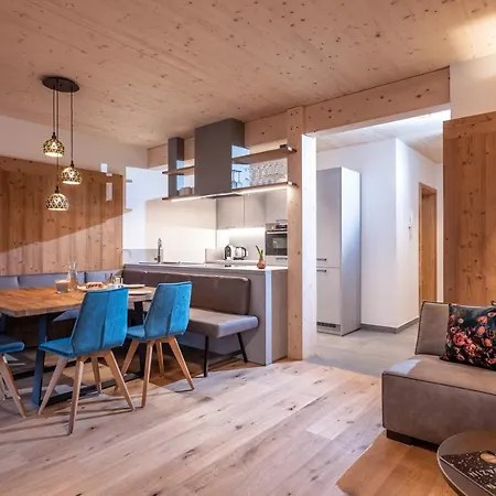 Griena Naturchalets **** מאיירהופן