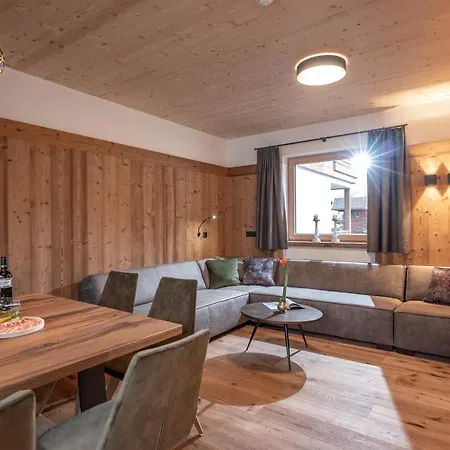 Griena Naturchalets **** Майрхофен